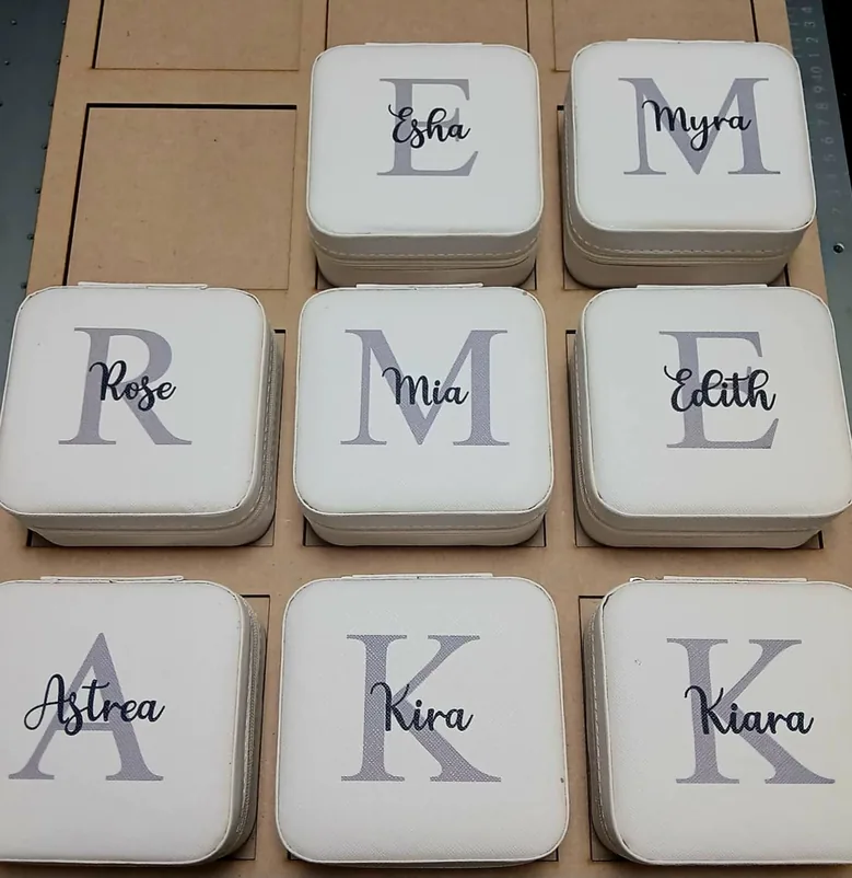 Personalised travel jewellery boxes with names